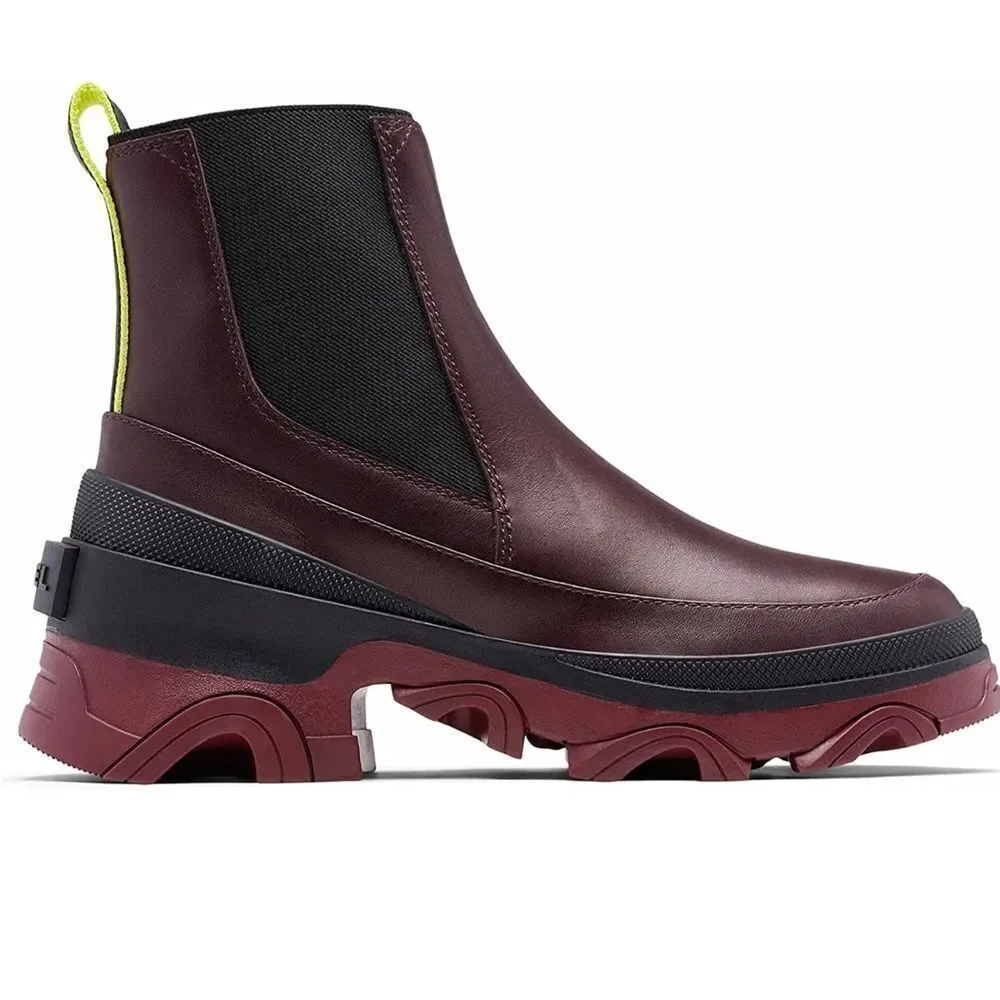 Maroon sorel waterproof brex Chelsea boot